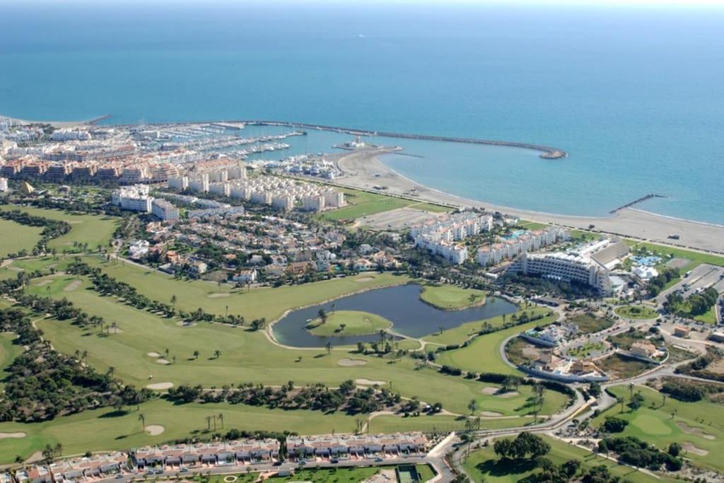 Porto Fino Almerimar Exteriér fotografie